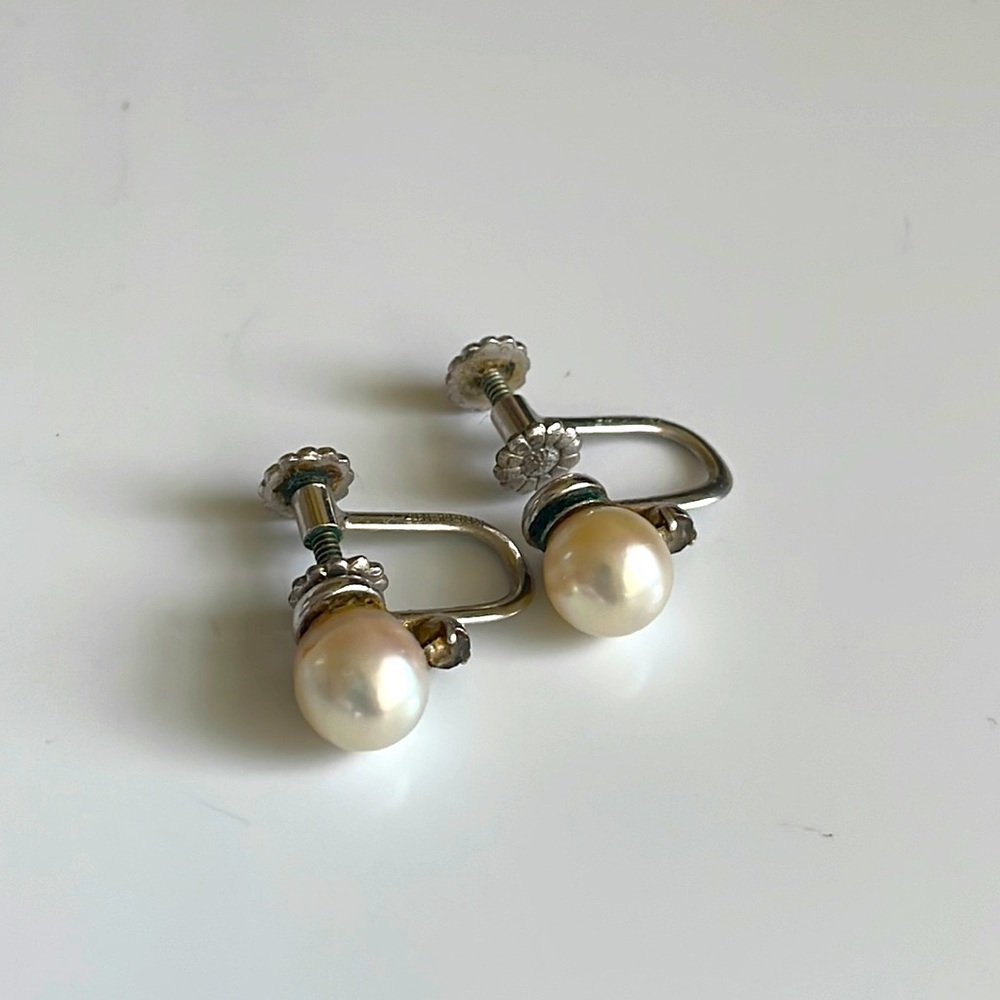 Vintage Krementz faux Pearl and rhinestone screwback earrings